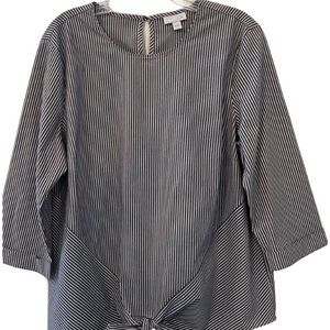 J. Jill Gray & White Striped Top With 3/4 Sleeves & Tie Front Size Large